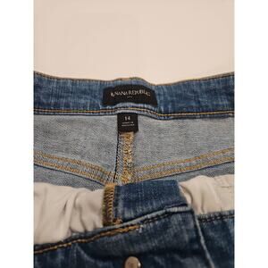 Banana Republic Women's Blue Denim Jeans Size 14 Pakistan Skirt.